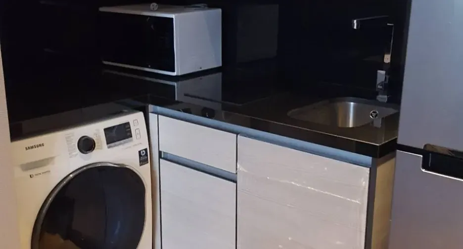 Condo en alquiler de estudio en Khlong Toei, Bangkok