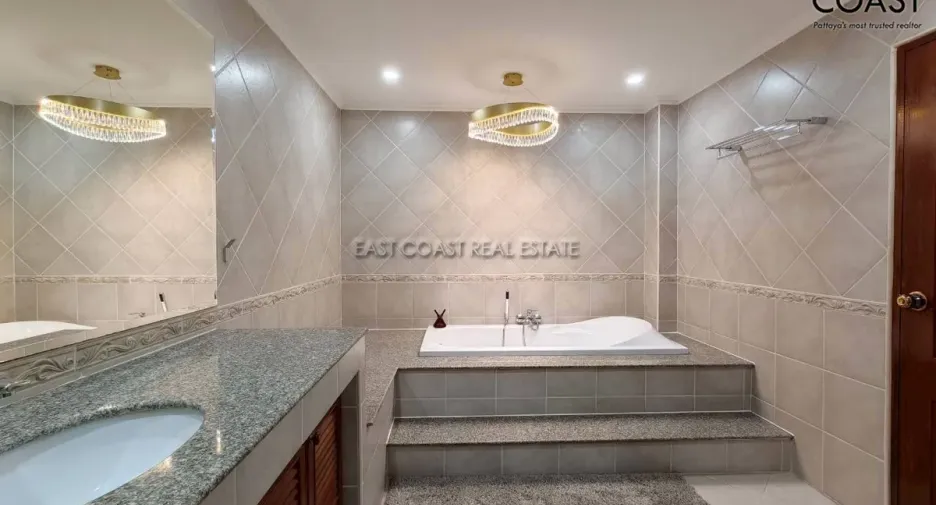 For rent and for sale 1 bed condo in Jomtien, Pattaya