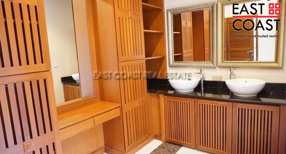 Casa en alquiler de 5 habitaciones en East Pattaya, Pattaya