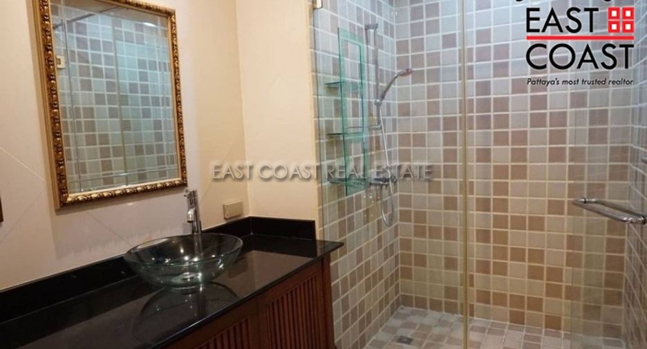 Casa en alquiler de 5 habitaciones en East Pattaya, Pattaya