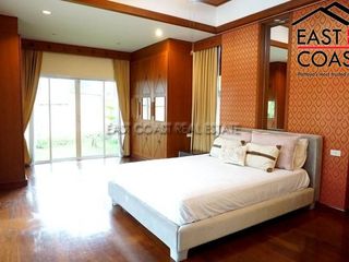 Casa en alquiler de 5 habitaciones en Bang Lamung, Chonburi