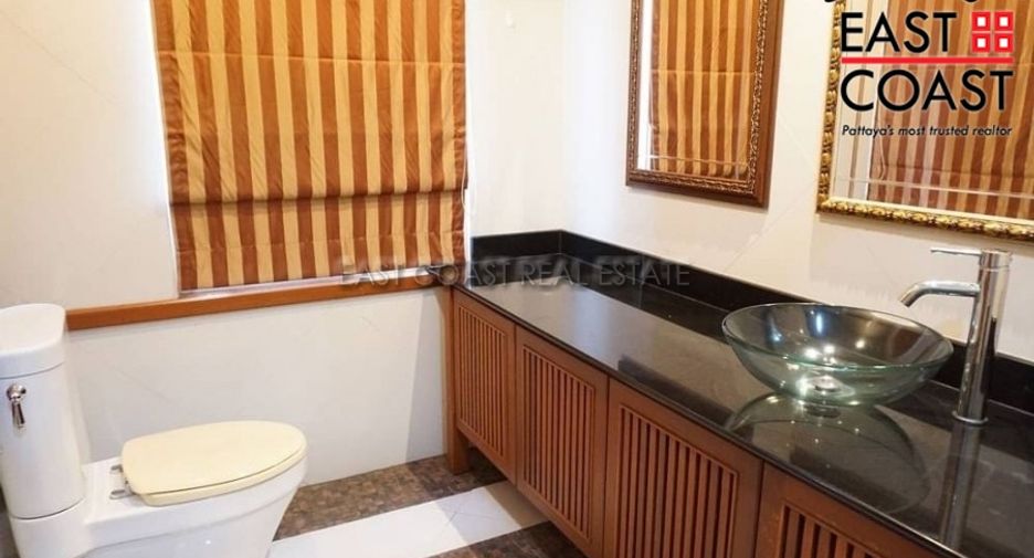 Casa en alquiler de 5 habitaciones en East Pattaya, Pattaya