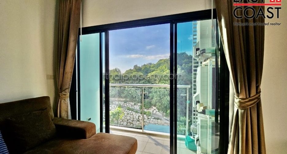 For rent 2 bedrooms condo in Pratumnak, Pattaya