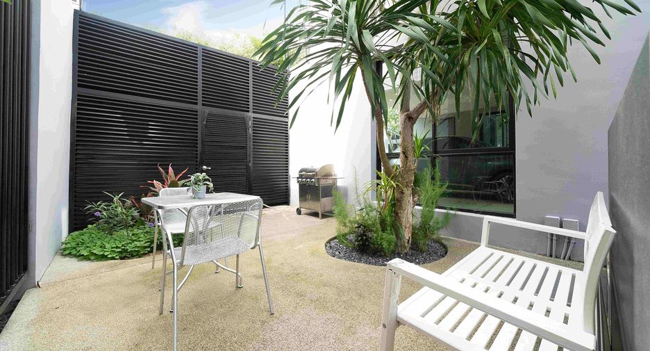 Villa en venta y en alquiler de 3 habitaciones en Thalang, Phuket