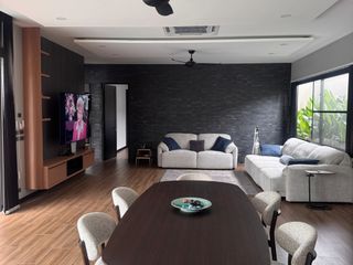 Villa en venta y en alquiler de 3 habitaciones en Mueang Phuket, Phuket