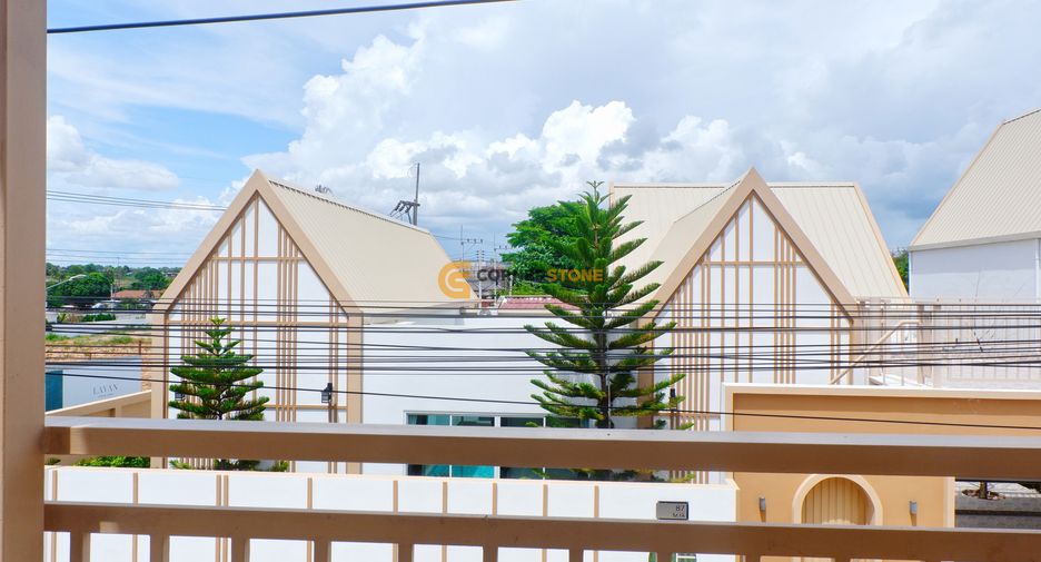 ให้เช่า 4 ห้องนอน บ้านเดี่ยว ใน พัทยาตะวันออก, พัทยา