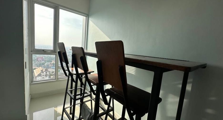 For sale 1 bed condo in Yan Nawa, Bangkok