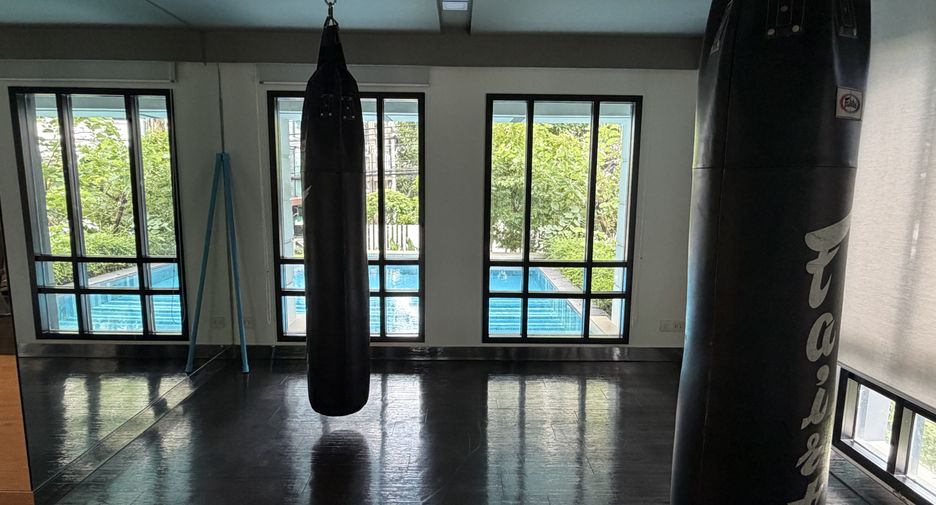 Wohnung zur Miete mit 1 Zimmer in Khlong Toei, Bangkok