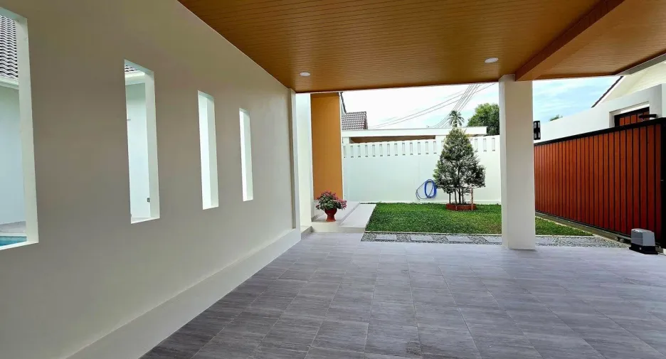 À louer 3 chambres villa à Huay Yai, Pattaya