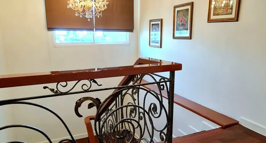 For rent 4 ベッドルーム condo in Watthana, Bangkok