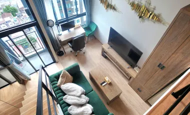 À louer et à vendre studio condo à Huai Khwang, Bangkok