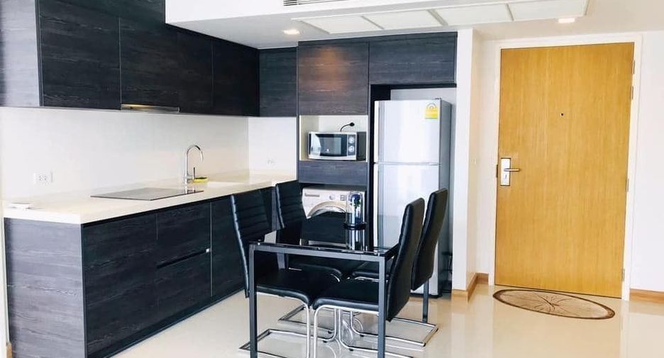 Wohnung zur Miete mit 2 Zimmer in Watthana, Bangkok