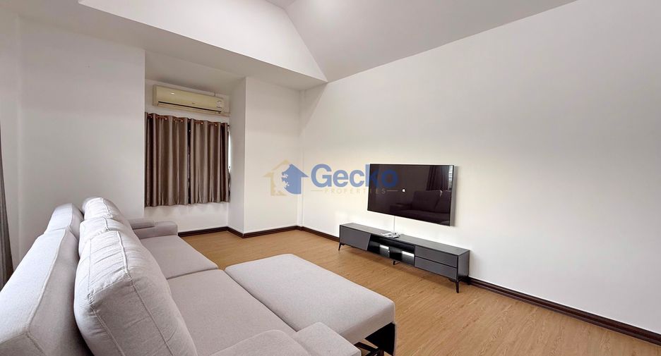 For rent 4 bedrooms house in East Pattaya, Pattaya