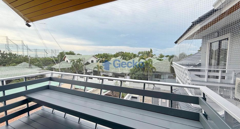 For rent 4 bedrooms house in East Pattaya, Pattaya