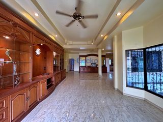 出售 3 卧室 独立屋 在 Bang Lamung, Chon Buri