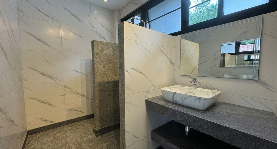 For sale 5 bedrooms villa in Ko Samui, Surat Thani