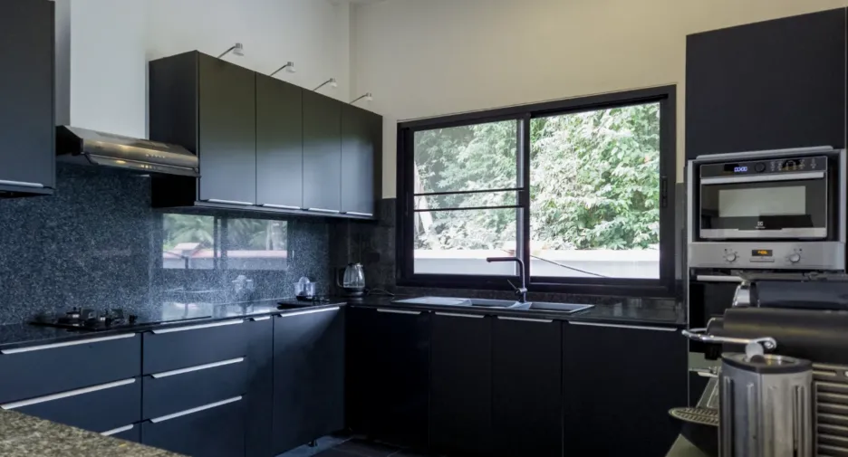 For sale 5 bedrooms villa in Ko Samui, Surat Thani