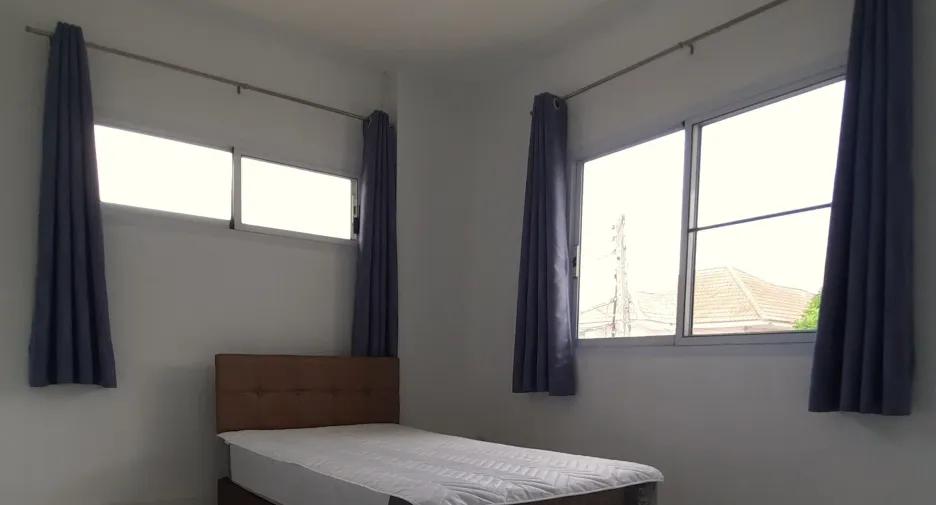 À vendre et à louer 3 chambres maison à Mueang Khon Kaen, Khon Kaen