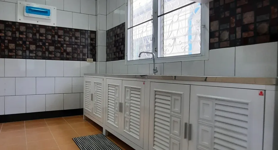 À vendre et à louer 3 chambres maison à Mueang Khon Kaen, Khon Kaen