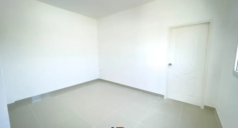 À vendre 2 chambres maison de ville à Sam Phran, Nakhon Pathom