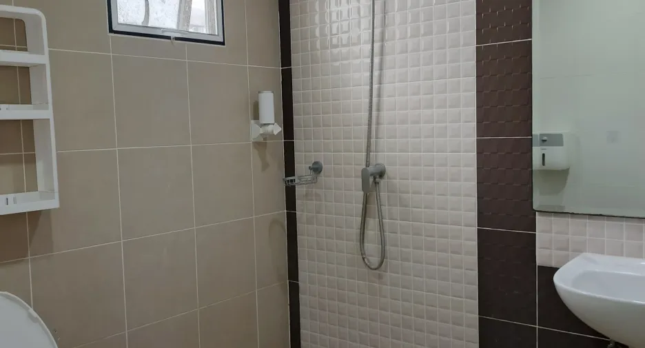 Haus zum Kauf mit 4 Zimmer in Thanyaburi, Pathum Thani