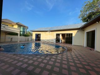 For Rent 5 Bedroom House In Bang Lamung, Chonburi