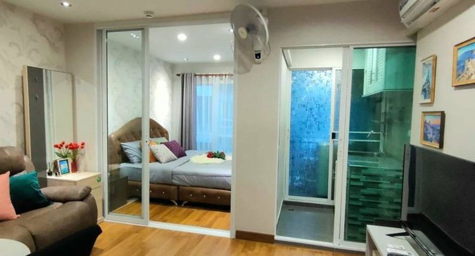 For rent 1 bed condo in Phra Khanong, Bangkok