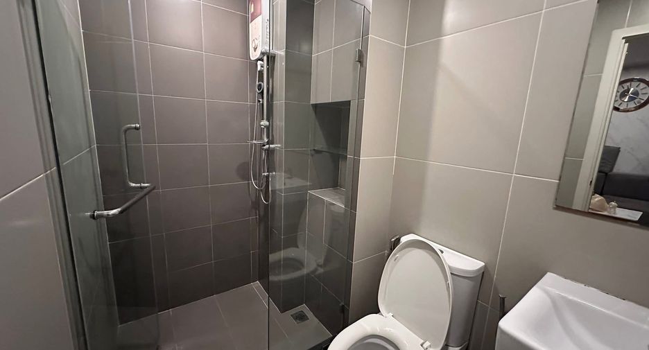 For sale 1 bed condo in Chom Thong, Bangkok