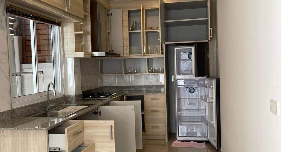 For rent 3 bedrooms house in East Pattaya, Pattaya