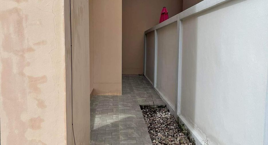 For rent 3 bedrooms house in East Pattaya, Pattaya
