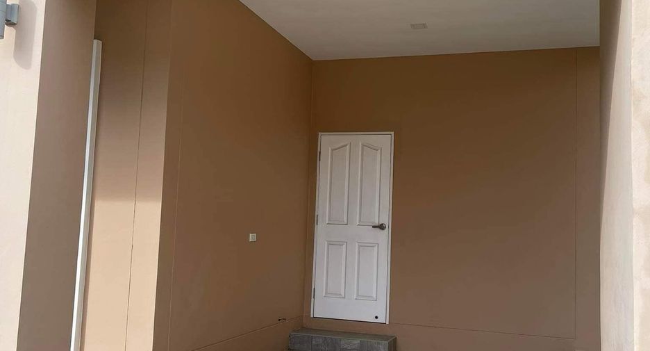 For rent 3 bedrooms house in East Pattaya, Pattaya