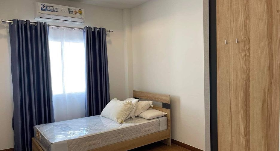 For rent 3 bedrooms house in East Pattaya, Pattaya