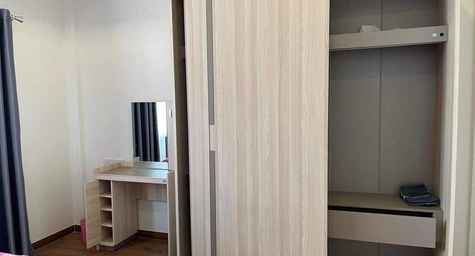 For rent 3 bedrooms house in East Pattaya, Pattaya