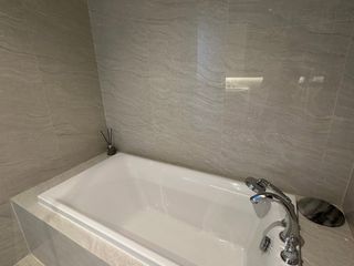 For rent 1 bed condo in Pathum Wan, Bangkok