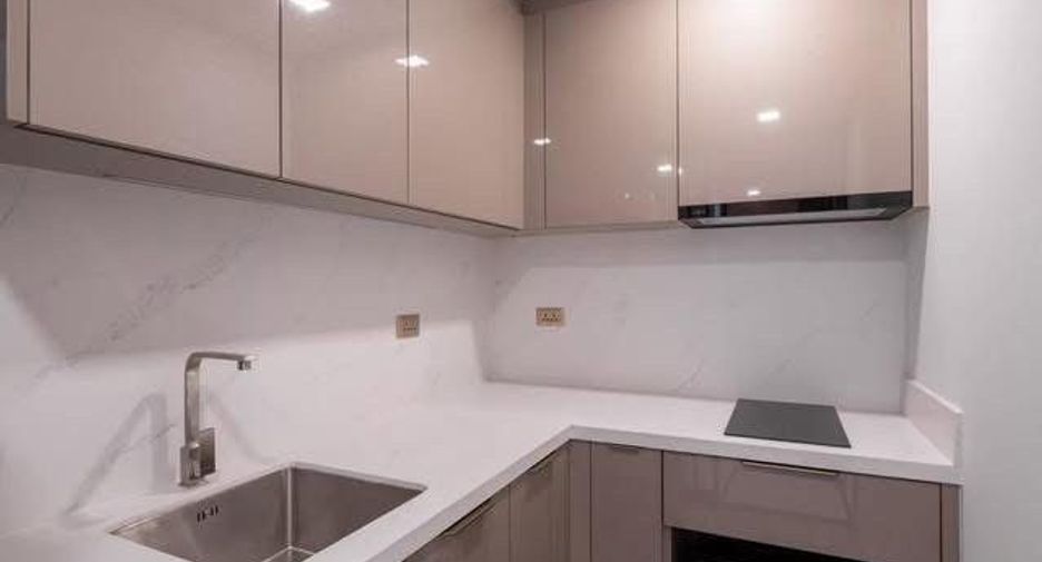 For rent 1 bed condo in Huai Khwang, Bangkok