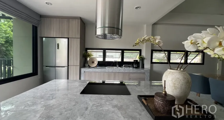 For rent 3 bedrooms house in Lat Krabang, Bangkok