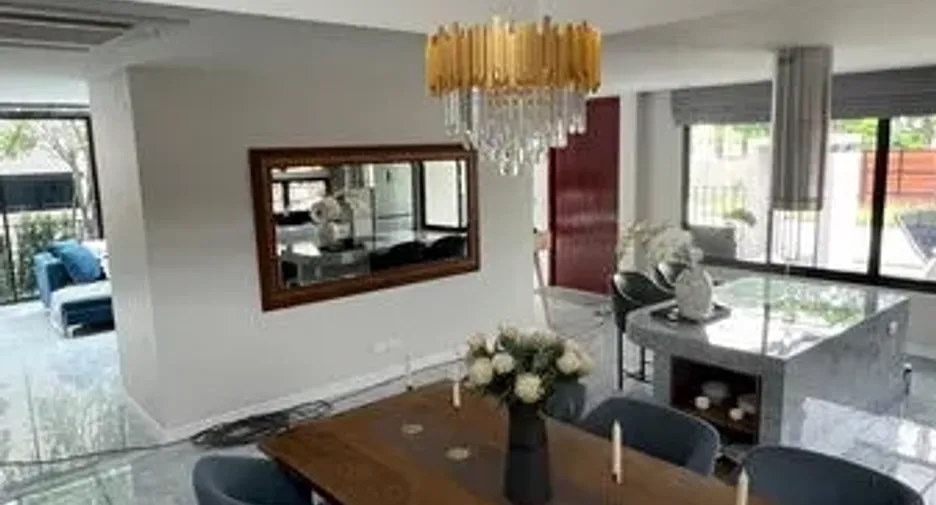 For rent 3 bedrooms house in Lat Krabang, Bangkok