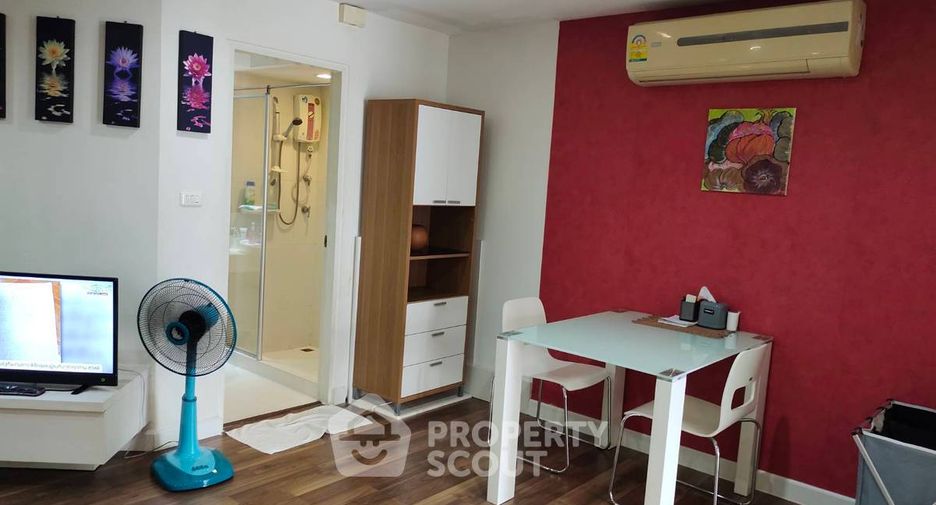 For rent そして for sale 1 Beds condo in Phra Khanong, Bangkok