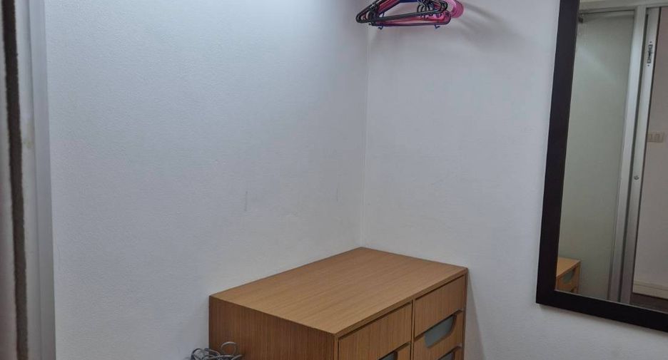 Wohnung zum Kauf mit 2 Zimmer in Watthana, Bangkok