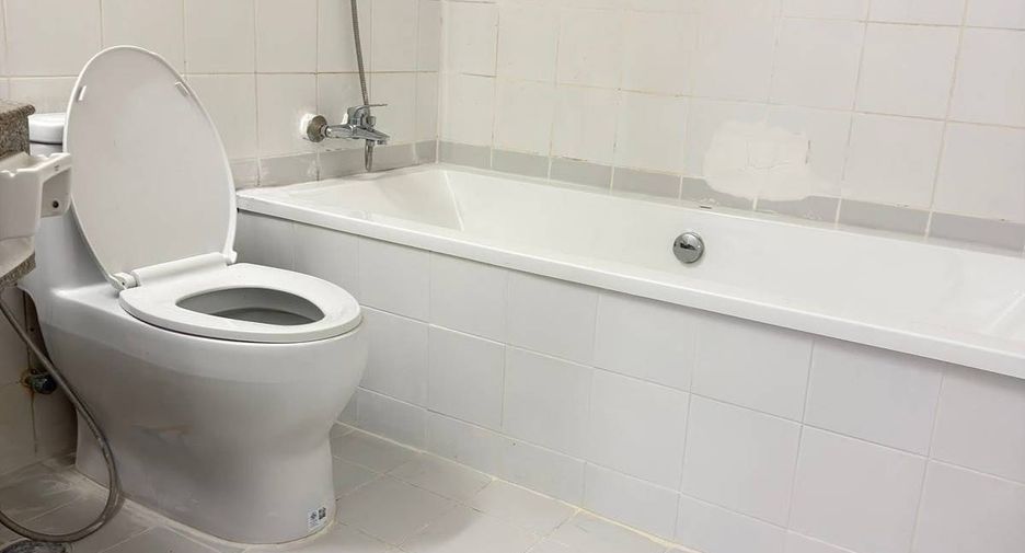Condo en alquiler de 2 habitaciones en Watthana, Bangkok