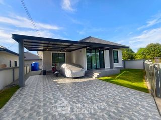 For rent 3 bedrooms house in Bang Lamung, Chonburi