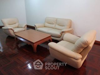For rent 2 bedrooms condo in Bang Na, Bangkok