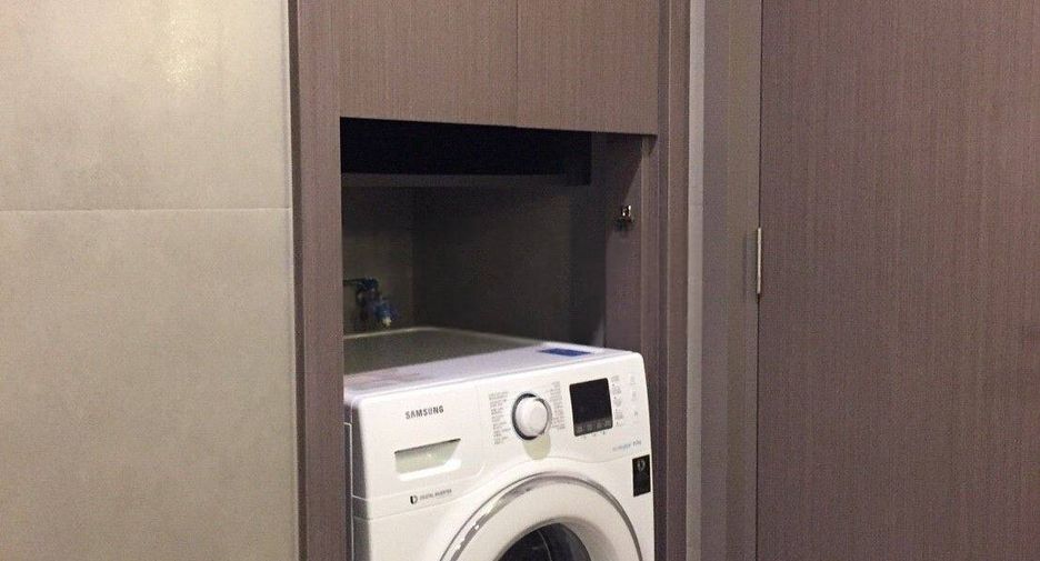 Condo en alquiler de 1 habitaciones en Sathon, Bangkok