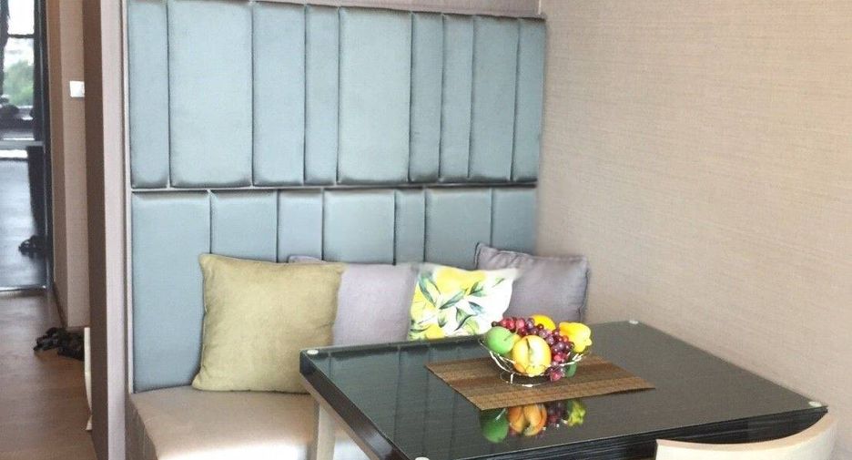 Condo en alquiler de 1 habitaciones en Sathon, Bangkok