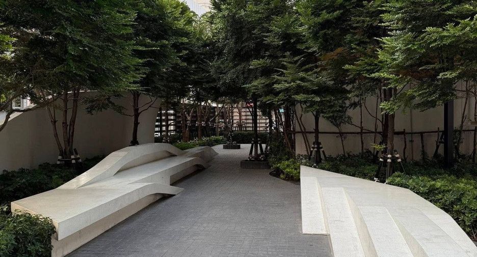 Condo en alquiler de 1 habitaciones en Huai Khwang, Bangkok