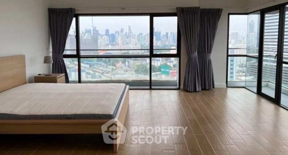 Condo en alquiler de 2 habitaciones en Sathon, Bangkok