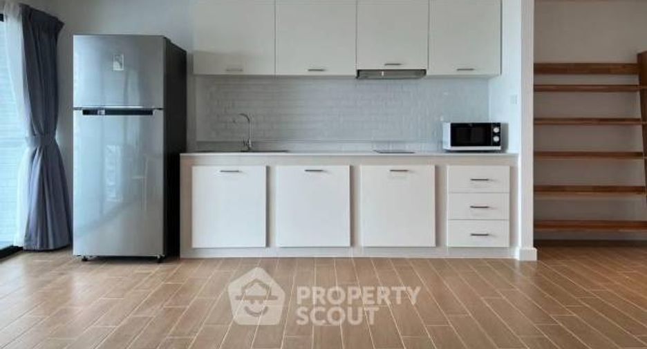 Condo en alquiler de 2 habitaciones en Sathon, Bangkok