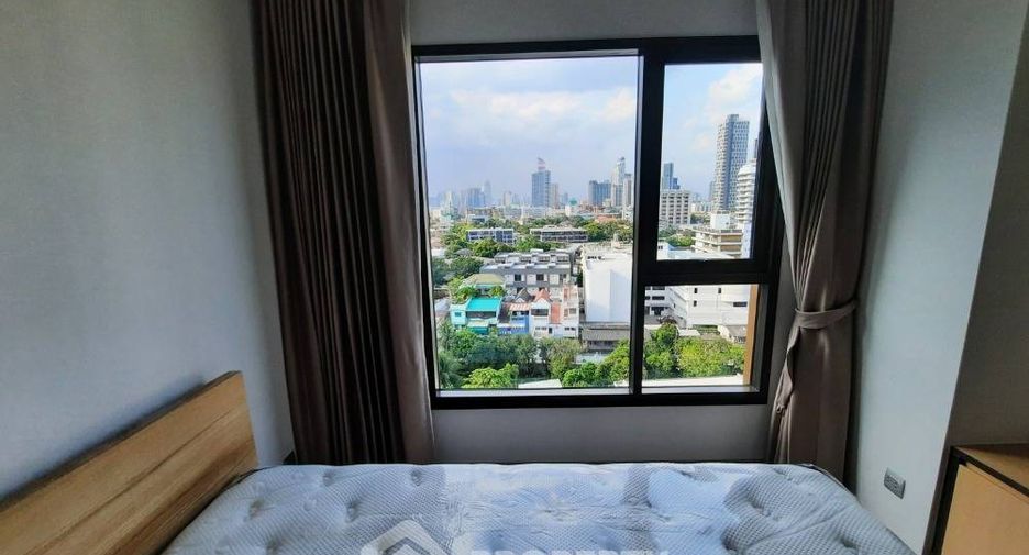 For rent 2 bedrooms condo in Phra Khanong, Bangkok