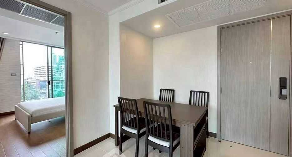 Condo en alquiler de 2 habitaciones en Watthana, Bangkok