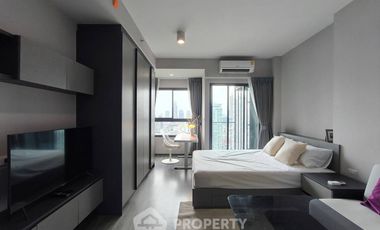Wohnung zur Miete mit 1 Zimmer in Bang Rak, Bangkok